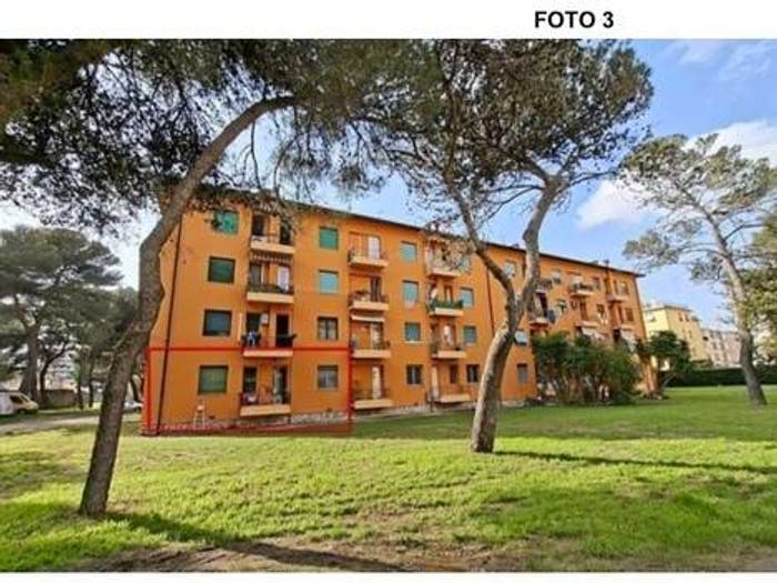 Appartamento in vendita in Via Luigi Gemignani, Sorgenti, Livorno