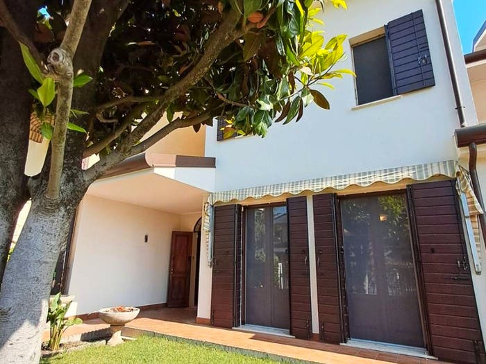 Casa con 6 locali in vendita in Via Giovan Battista Pergolesi, San Giacomo Lion Carpanedo, Albignasego