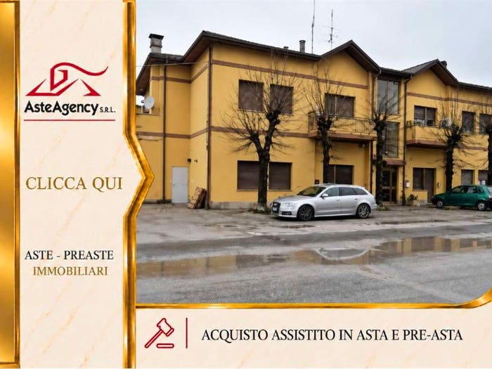 Appartamento con 6 locali in vendita in Frazione Tavernelle Via degli Orciari, Colli al Metauro