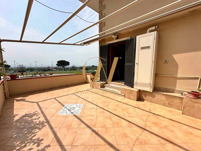 Casa con 6 locali in vendita in Via Pasquale Brignola, Casolla, Caserta
