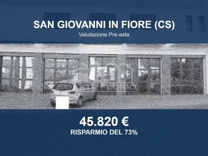 Appartamento quadrilocale in vendita in Via Gramsci, Centro, San Giovanni in Fiore