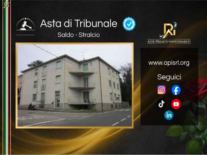 Appartamento quadrilocale in vendita in Via Amedeo di Savoia Duca d'Aosta, Centro, Casteggio