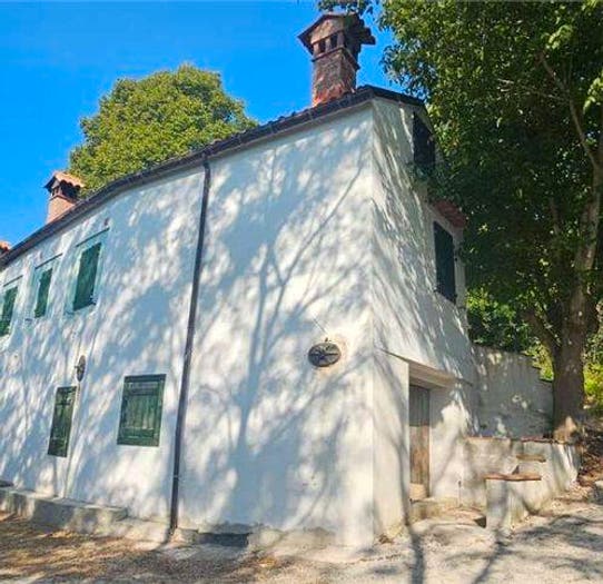 Casa con 5 locali in vendita in Via Provinciale, Montefiore Conca