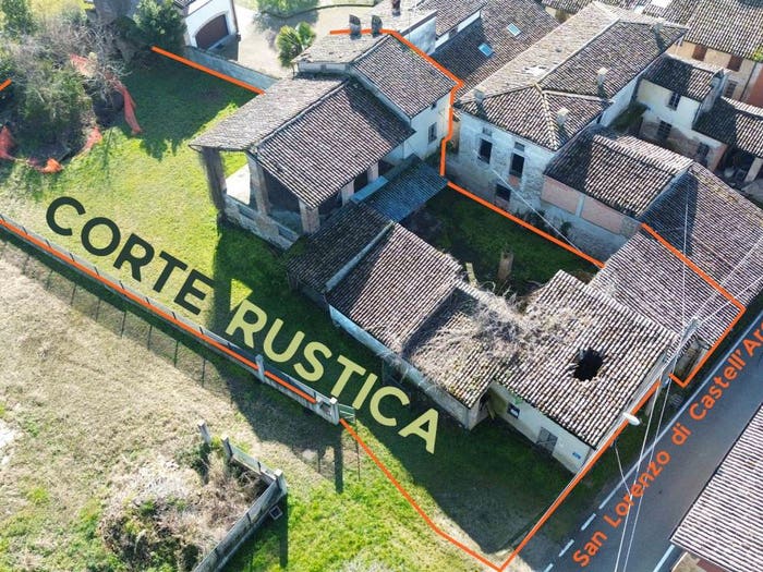 Casa con 6 locali in vendita in Via di Mezzo, San Lorenzo, Castell'Arquato
