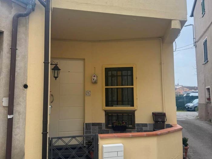 Casa quadrilocale in vendita in Uliveto Terme, Vicopisano