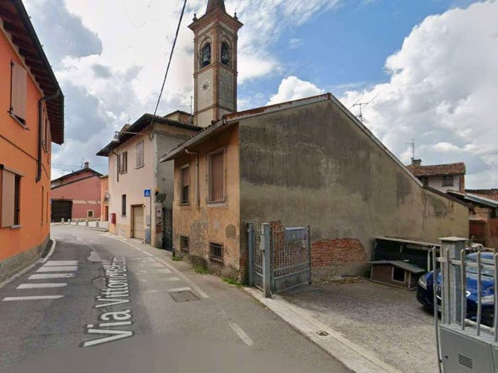 Casa trilocale in vendita in Via Vittorio Barzoni, Scannabue Cascine Capri, Palazzo Pignano