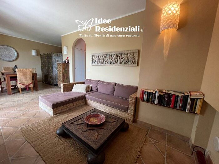 Appartamento quadrilocale in vendita in via dell'Ancora, Pittulongu, Olbia