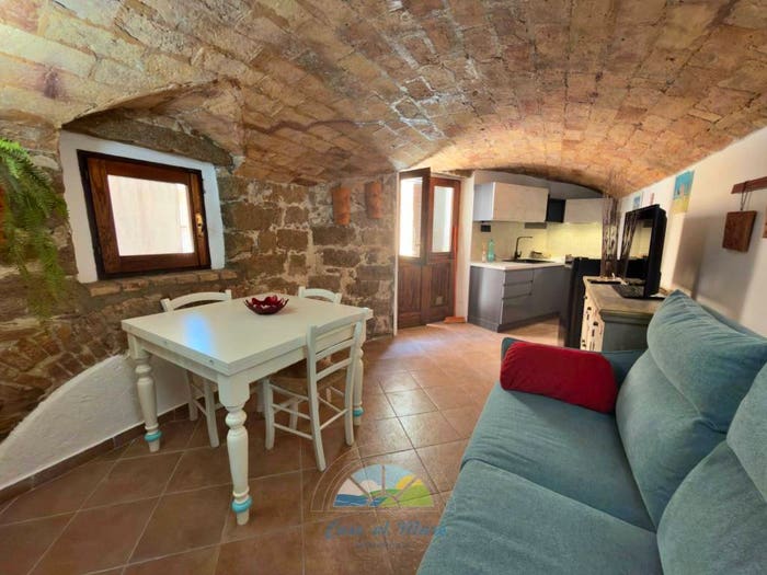 Appartamento bilocale in vendita in La Maddalena