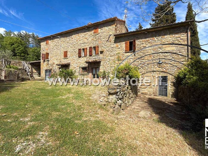Casa con 6 locali in vendita in Strada Provinciale della Rassinata, Santa Maria alla Rassinata, Arezzo