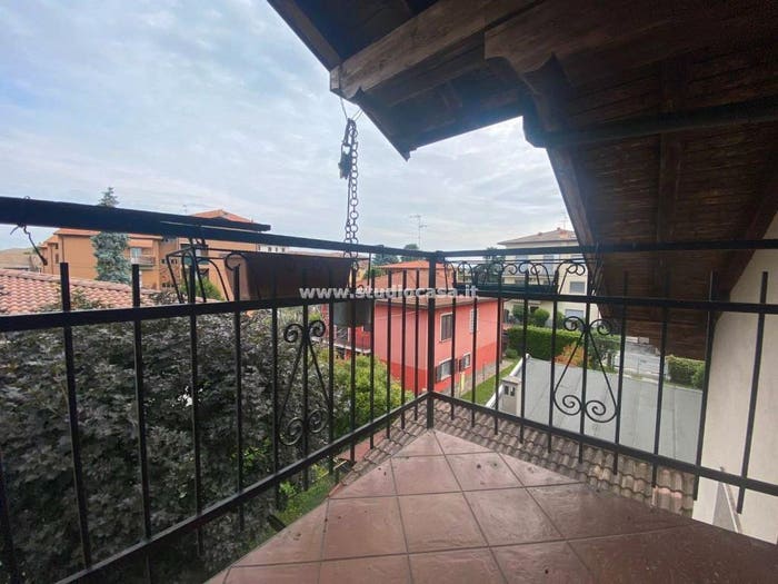 Casa con 6 locali in vendita in via dante alighieri, Centro, Caravaggio