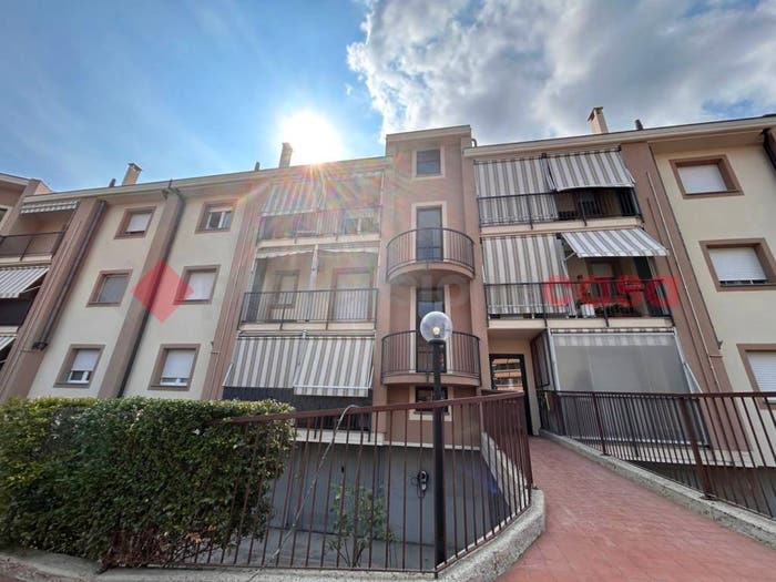 Appartamento con 6 locali in vendita in Via Volvera, Bruino
