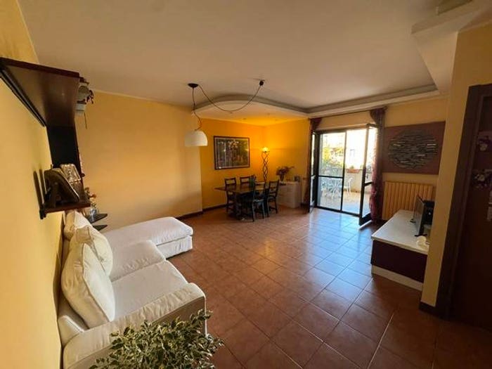 Appartamento trilocale in vendita in Via Fratelli Cervi, Bellaria, Peschiera Borromeo