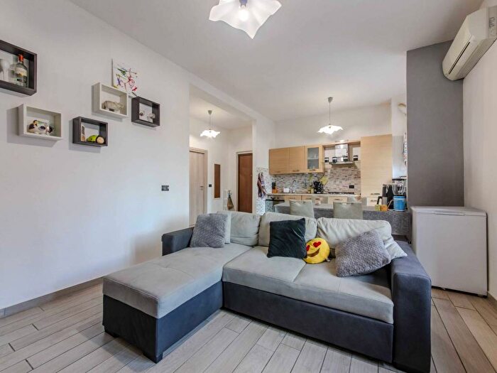 Appartamento trilocale in vendita in Via Pietro Gobetti, Centro, Parabiago