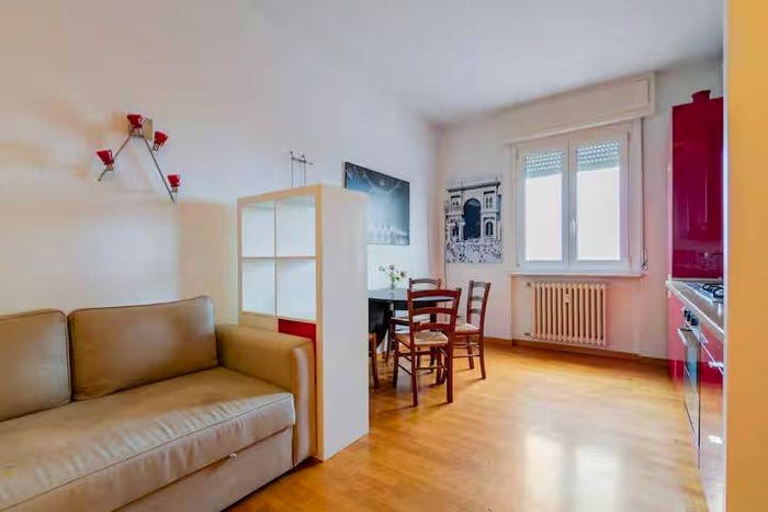 Appartamento bilocale in vendita in Via Giovanni Battista Sammartini, Centrale, Milano