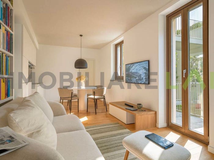 Appartamento trilocale in vendita in Via Giuseppe Mazzini, Centro, Gallarate