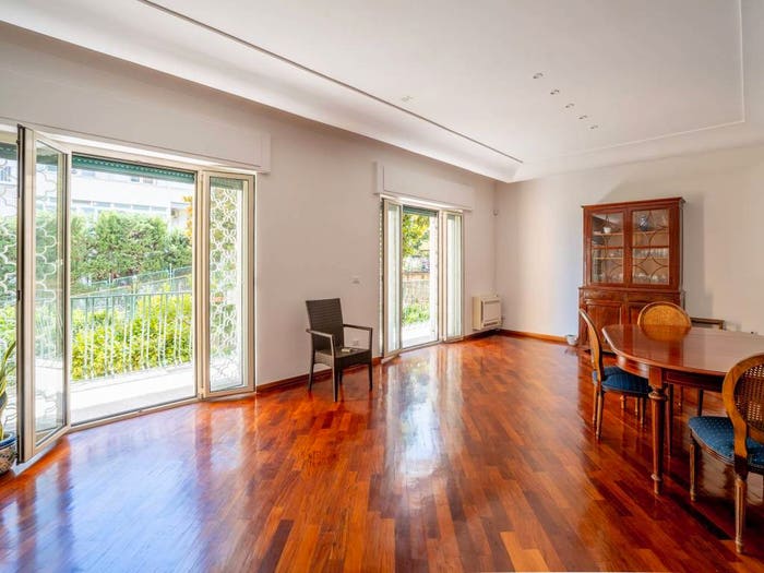 Appartamento con 5 locali in vendita in Via Giovenale, Posillipo, Napoli