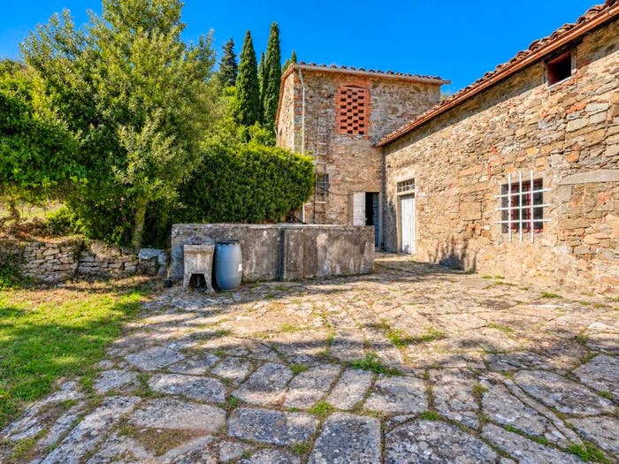 Casa con 6 locali in vendita in Via di migliana, Cantagallo
