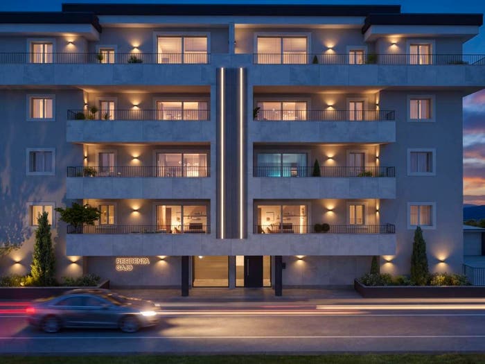 Appartamento quadrilocale in vendita in Via Felice Gajo, Centro, Parabiago