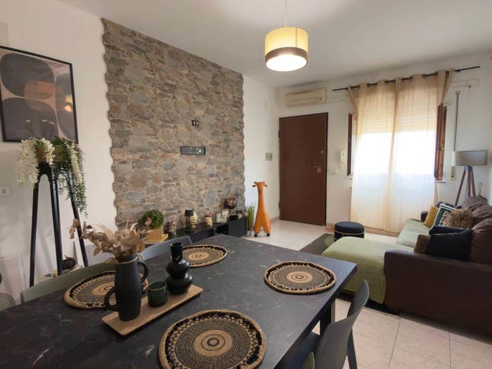 Appartamento trilocale in vendita in Viale della Libertà, Fondachello, Valdina