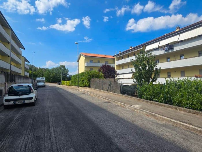 Appartamento quadrilocale in vendita in Bagno Monticchio, L'Aquila