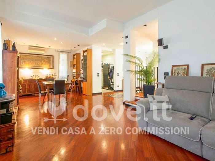 Casa con 5 locali in vendita in Via Ambrogio Strada, Bresso