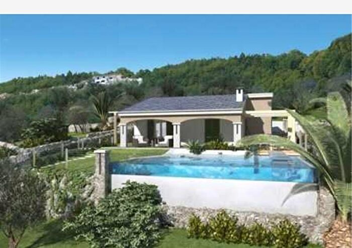 Casa con 6 locali in vendita in Pietra Ligure