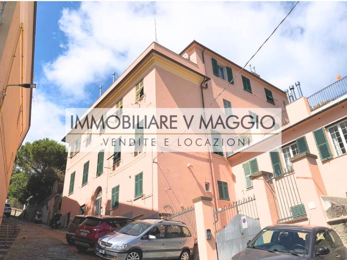 Appartamento trilocale in vendita in Salita Vecchia Nostra Signora del Monte, San Fruttuoso, Genova