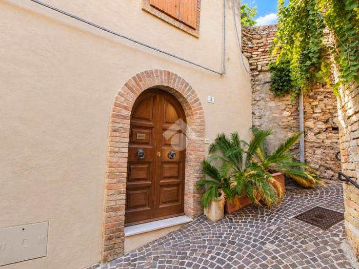 Casa bilocale in vendita in Via Medoro Patriarca, Centro, Grottammare