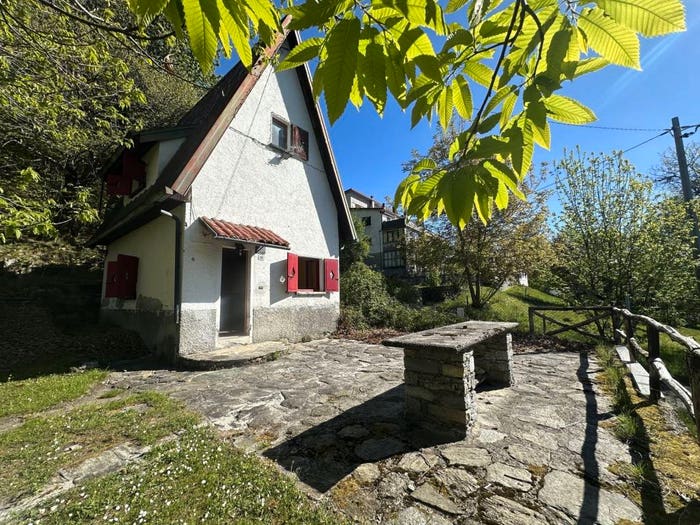 Casa trilocale in vendita in Naro, Gravedona ed Uniti
