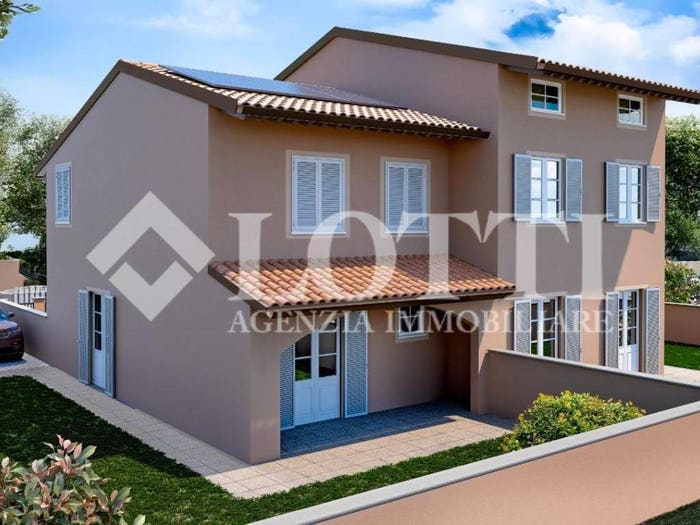 Casa con 5 locali in vendita in Via Montale, Calcinaia