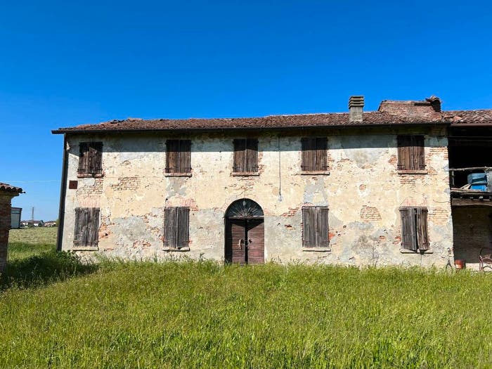 Casa con 6 locali in vendita in Strada Comunale Ponte Alto, Gonzaga