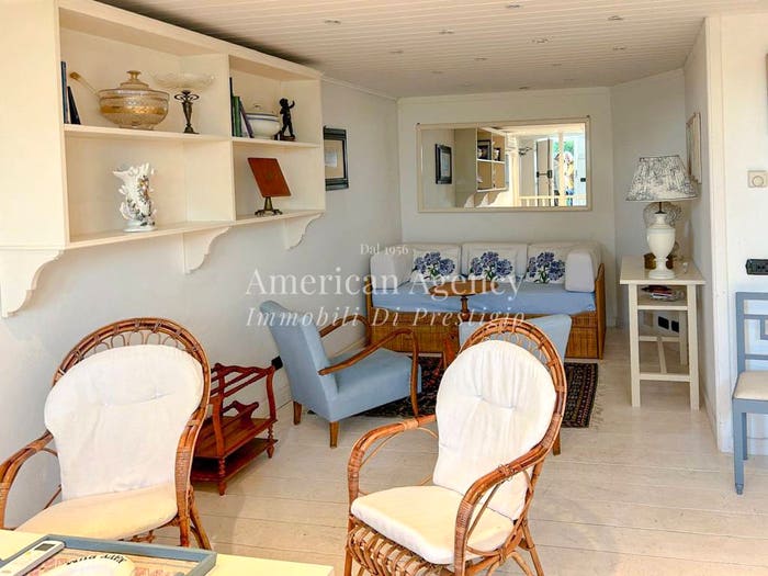 Casa quadrilocale in vendita in Viale Repubblica, Centro, Forte dei Marmi