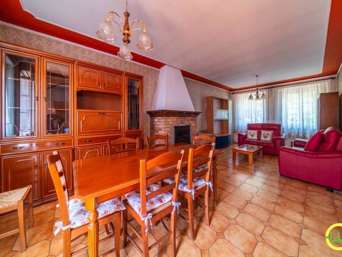 Casa con 6 locali in vendita in Via Sant'Antonio, Gemona, Gemona del Friuli