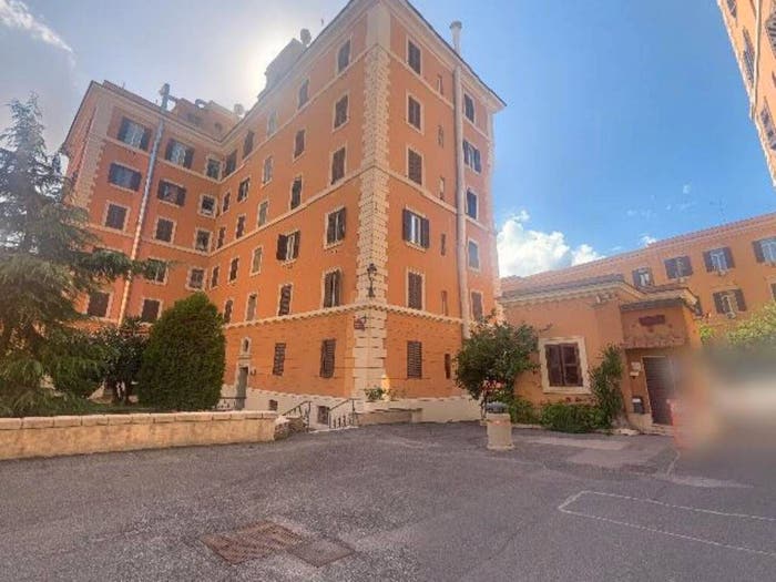 Appartamento trilocale in vendita in Via Monza Roma RM Italia Roma RM, San Giovanni, Roma
