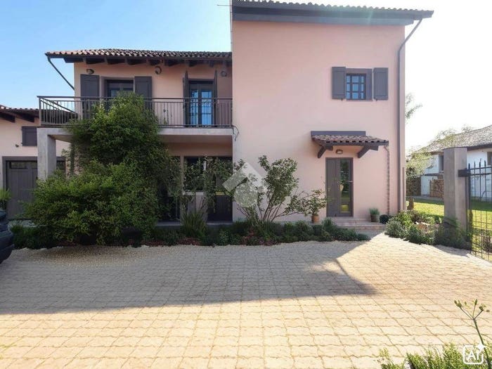 Casa con 6 locali in vendita in Via Lunga, Lunga, Gamalero