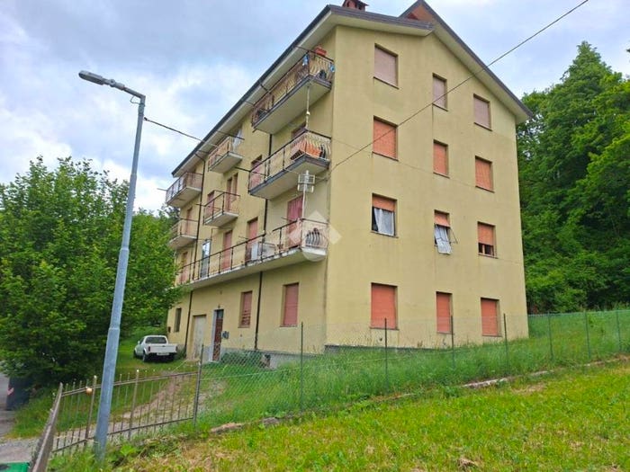 Appartamento trilocale in vendita in Località Arezzo, Arezzo, Vobbia