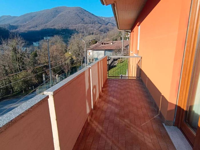 Appartamento quadrilocale in vendita in Via Caprini, Centro, Alzano Lombardo