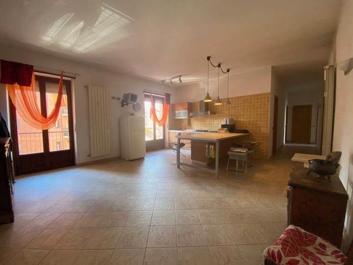 Appartamento quadrilocale in vendita in Corso Bagni, Centro, Acqui Terme