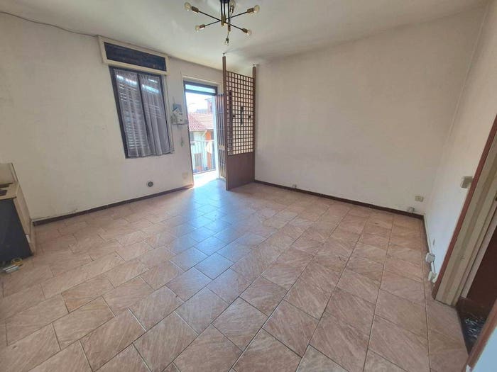 Appartamento bilocale in vendita in Via Novembre, Senago
