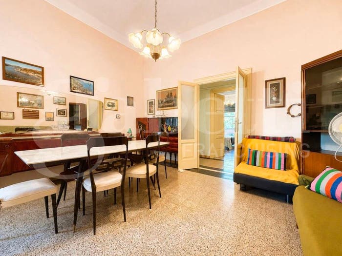 Appartamento con 6 locali in vendita in Centro, Portoferraio