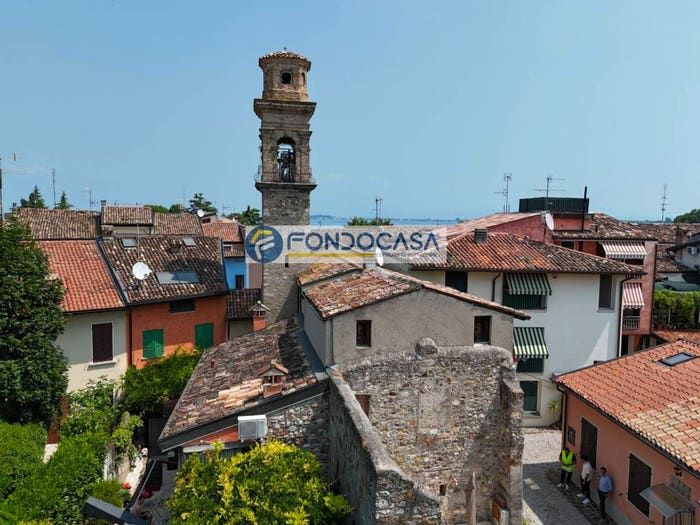 Appartamento trilocale in vendita in via agello, Rivoltella, Desenzano del Garda