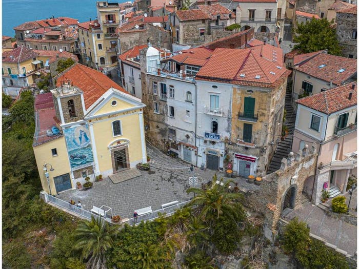 Casa con 6 locali in vendita in Piazza Umberto I, Centro, Agropoli