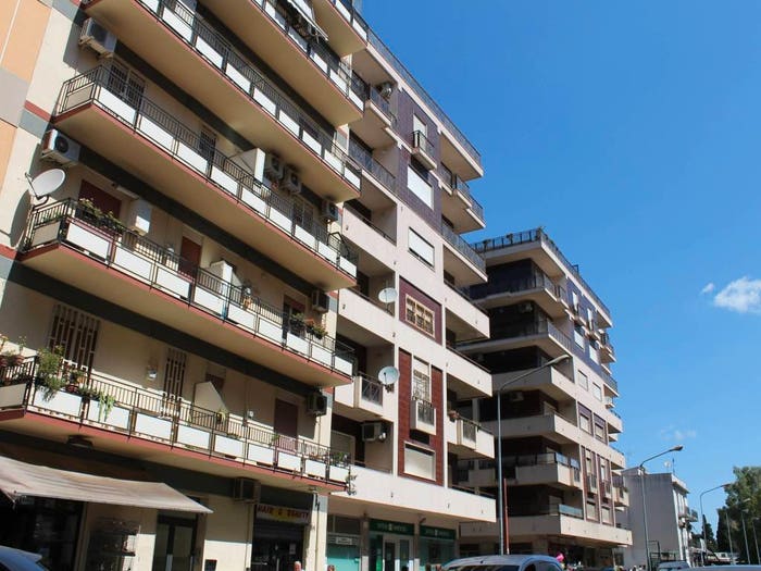 Appartamento con 5 locali in vendita in Via Catania, Provinciale, Messina
