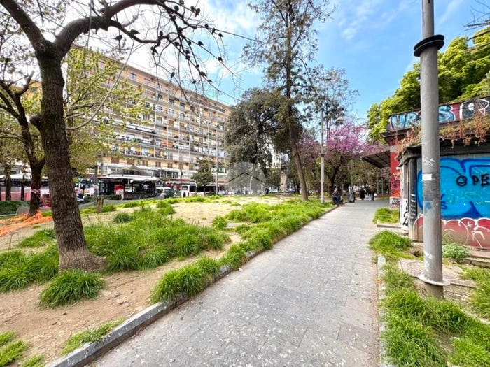 Appartamento quadrilocale in vendita in Via Antonio Villari, Sanità, Napoli