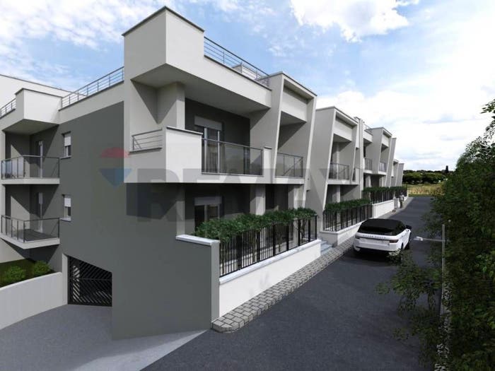 Appartamento quadrilocale in vendita in Via San Giovanni Bosco, Centro, Bagheria