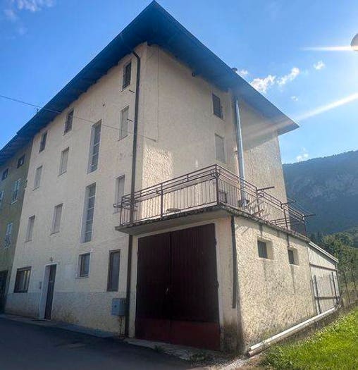 Casa con 6 locali in vendita in Via Casai, Contà