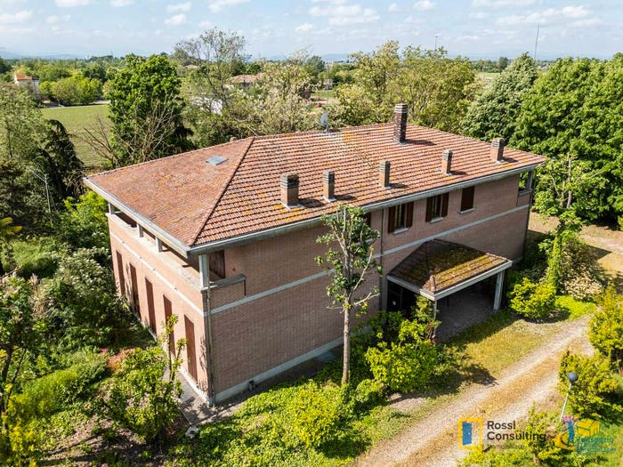 Casa con 6 locali in vendita in via tricesimo, Baganzola Aeroporto, Parma