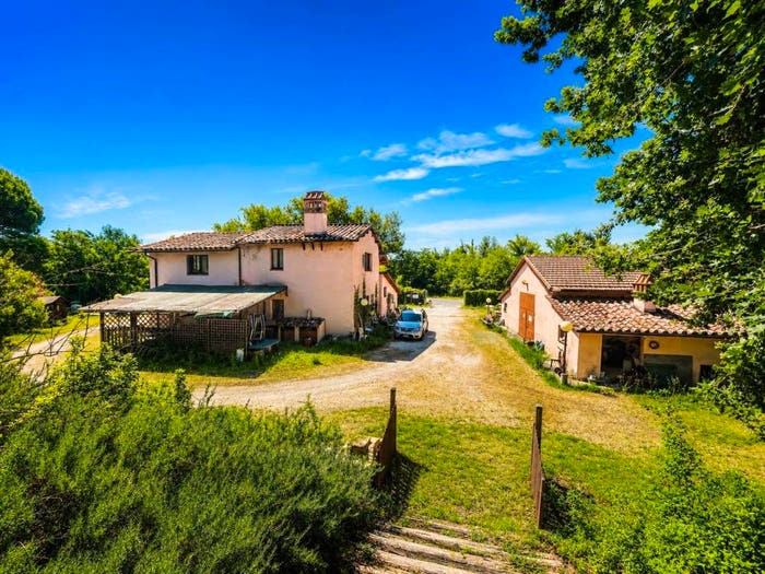 Casa con 6 locali in vendita in Località Molinelle, San Gemini