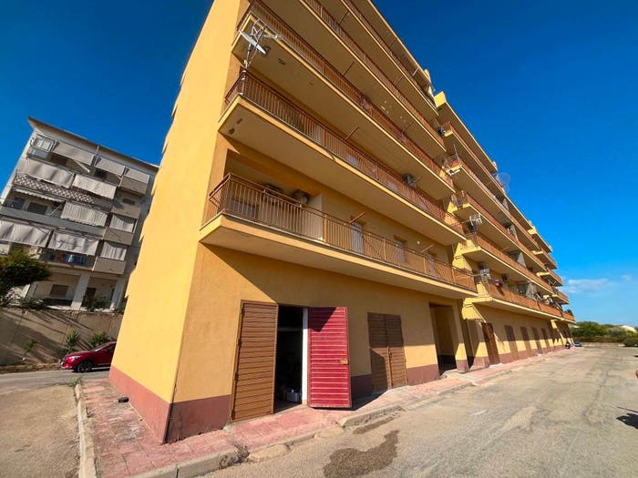 Appartamento trilocale in vendita in Viale Monserrato, Serraferlicchio Montaperto Giardina Gallotti, Agrigento