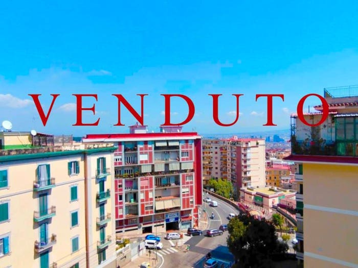 Appartamento quadrilocale in vendita in Via Giacinto Gigante, Arenella, Napoli